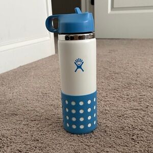 Hydro Flask Blue and White Water Bottle